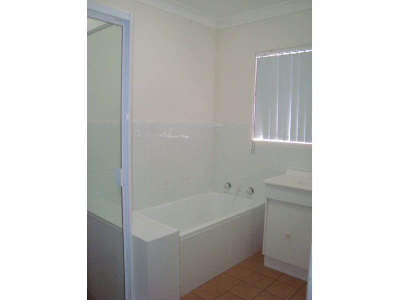 12 Ervatamia Street, Runcorn QLD 4113