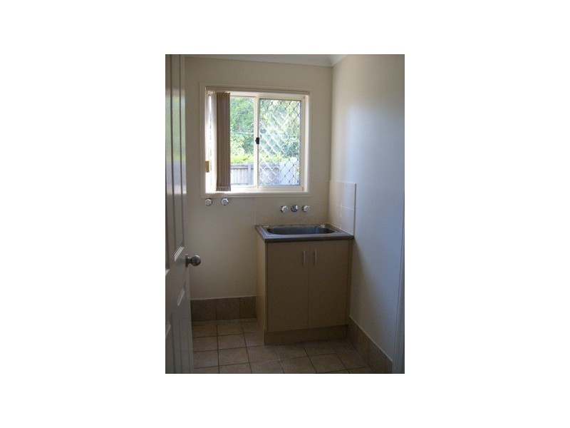 2/96 Formby, Calamvale QLD 4116