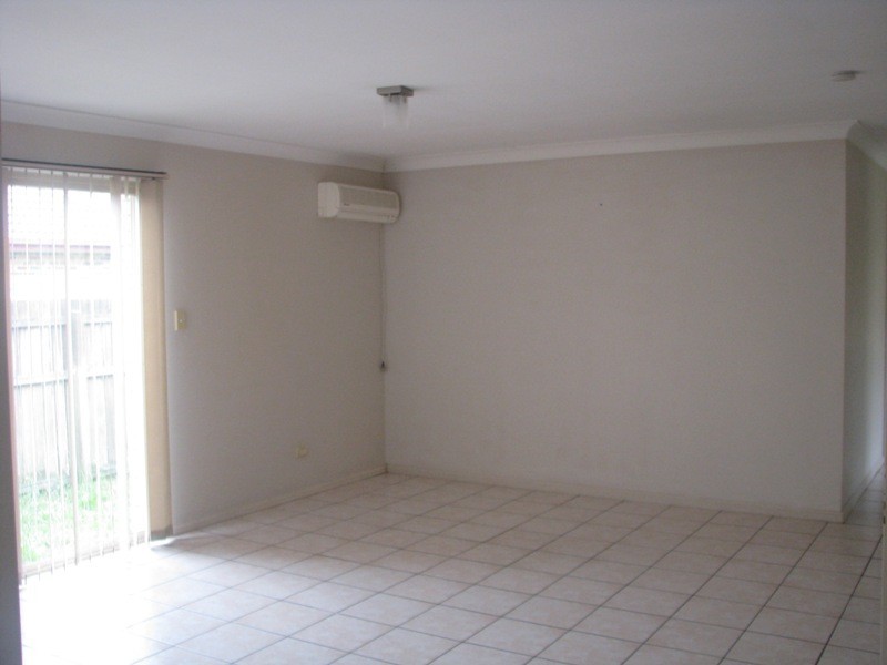 18 Eucalyptus Cr, Runcorn QLD 4113