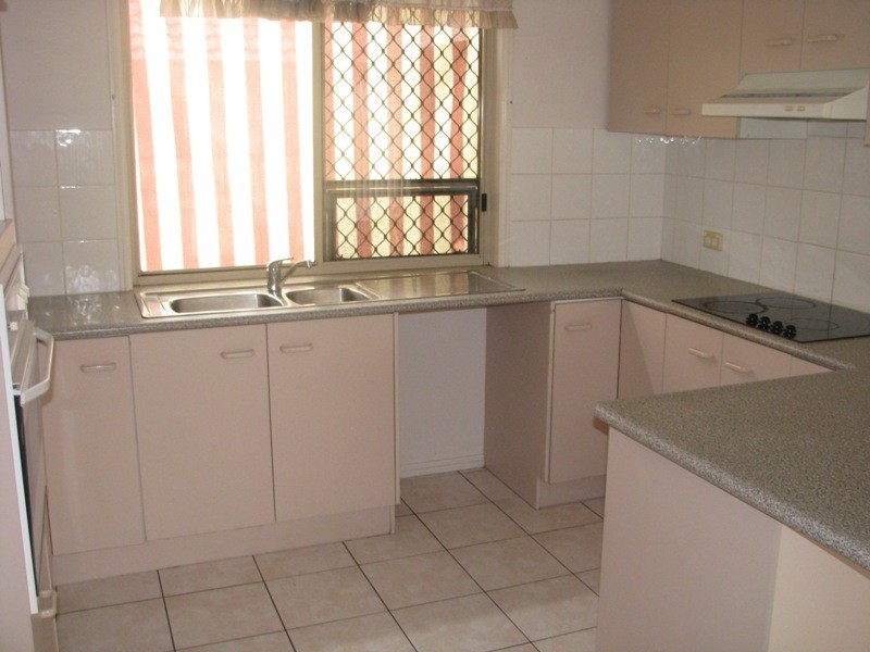 18 Eucalyptus Cr, Runcorn QLD 4113