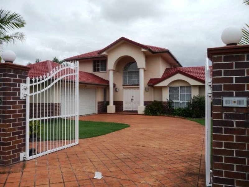 5 Goold Close, Robertson QLD 4109