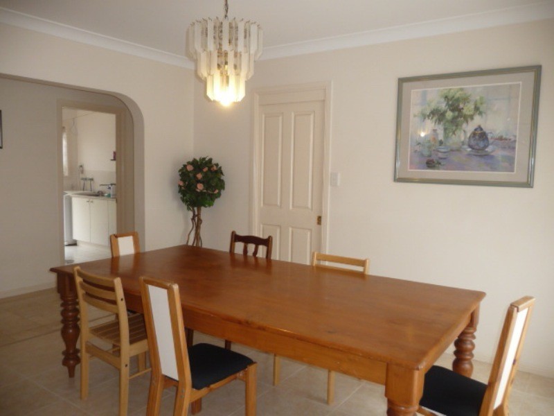 5 Goold Close, Robertson QLD 4109