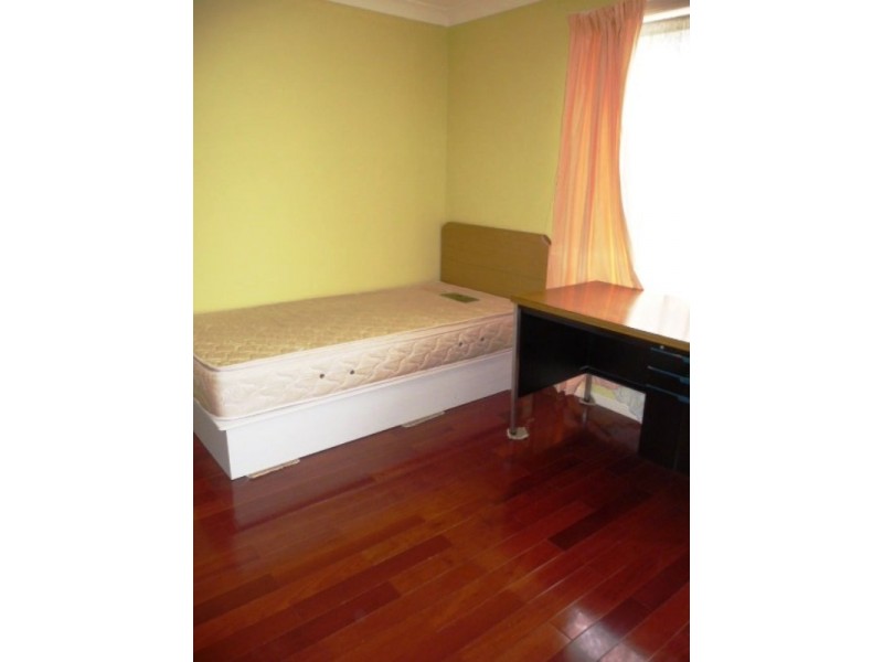 5 Goold Close, Robertson QLD 4109