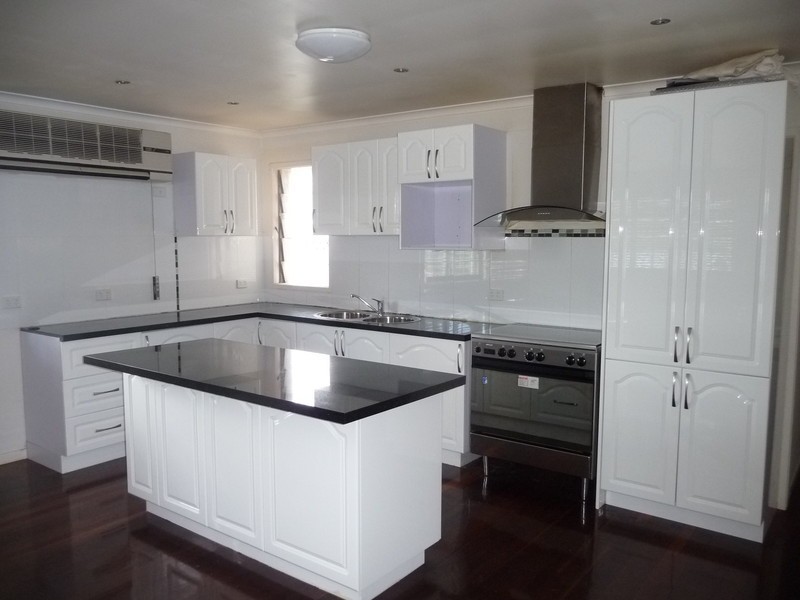 22 NYLETA ST, Coopers Plains QLD 4108