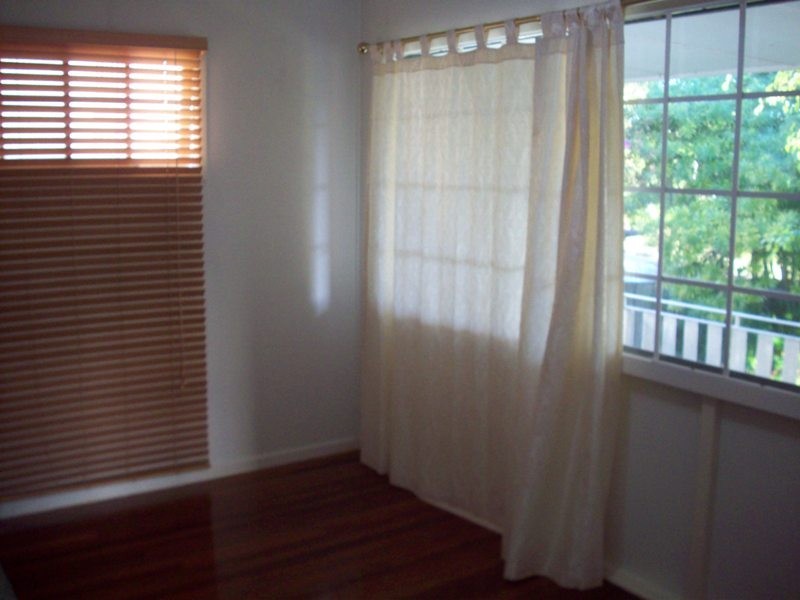 22 NYLETA ST, Coopers Plains QLD 4108