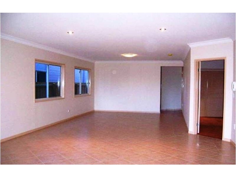 39 Chester Road, Eight Mile Plains QLD 4113