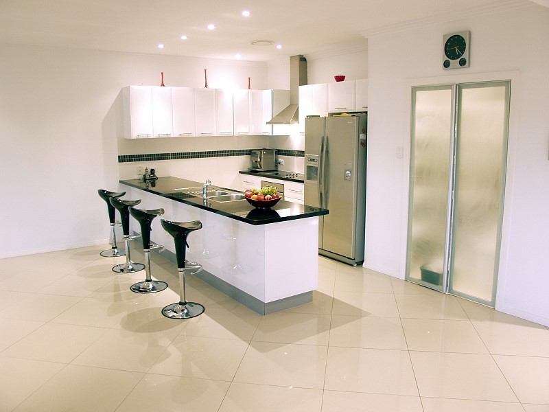 3 AMBER CLOSE, Eight Mile Plains QLD 4113