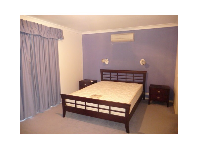 17 Amarna St, Eight Mile Plains QLD 4113