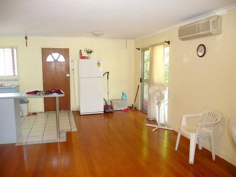 39 MIDDLE ST, Coopers Plains QLD 4108