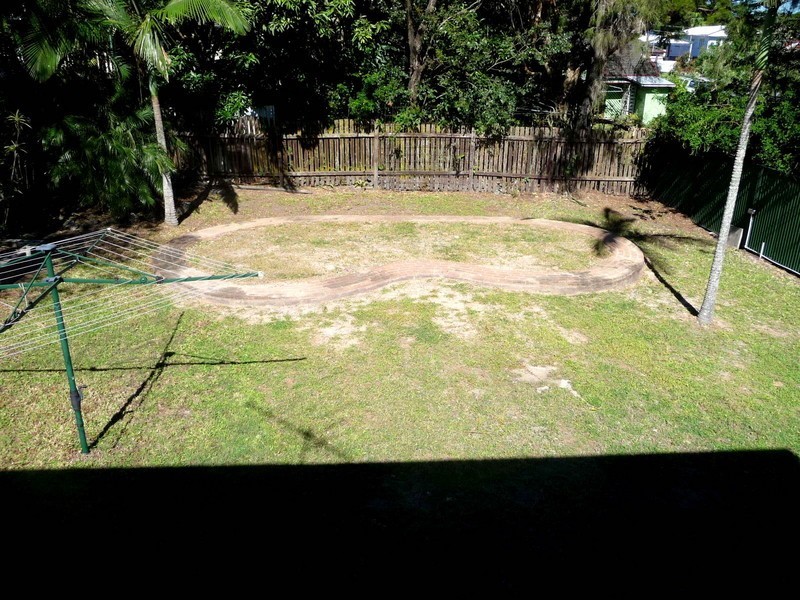 39 MIDDLE ST, Coopers Plains QLD 4108