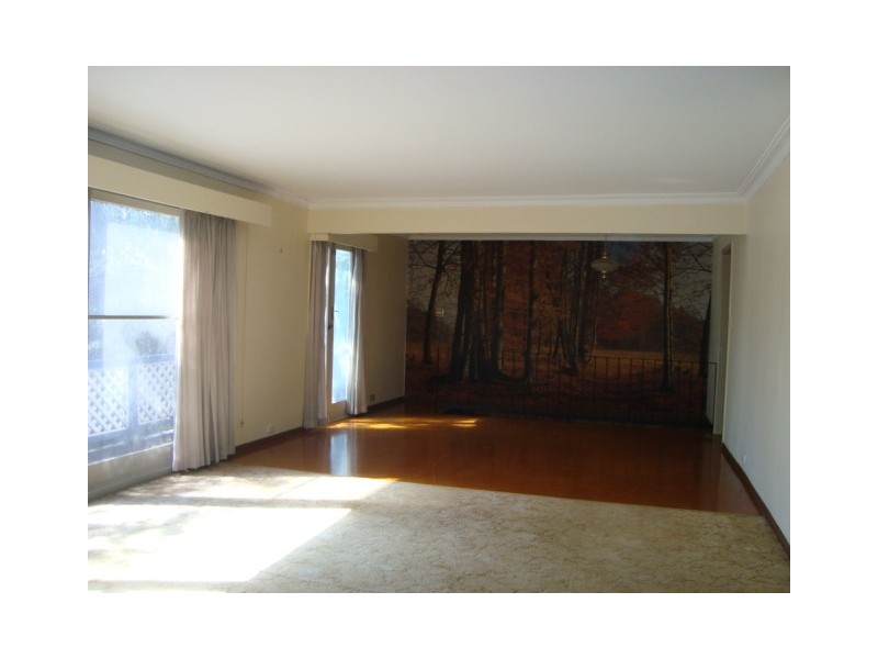 11 Rothon Drive, Rochedale South QLD 4123