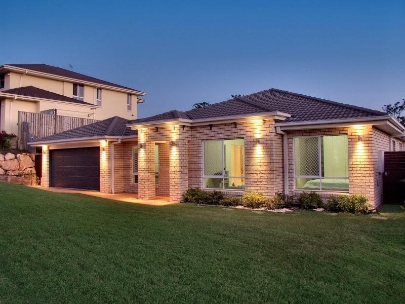 11 Hunter Close, Calamvale QLD 4116