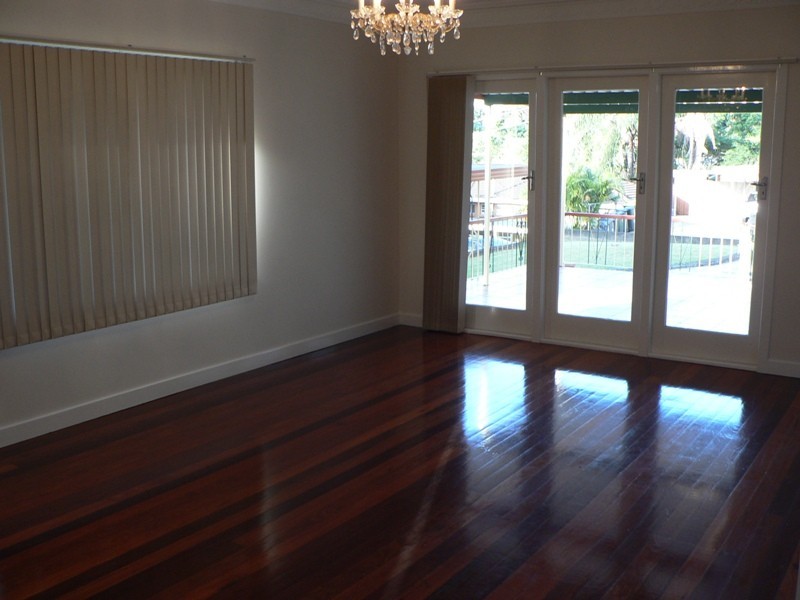 39 Colville Street, Highgate Hill QLD 4101