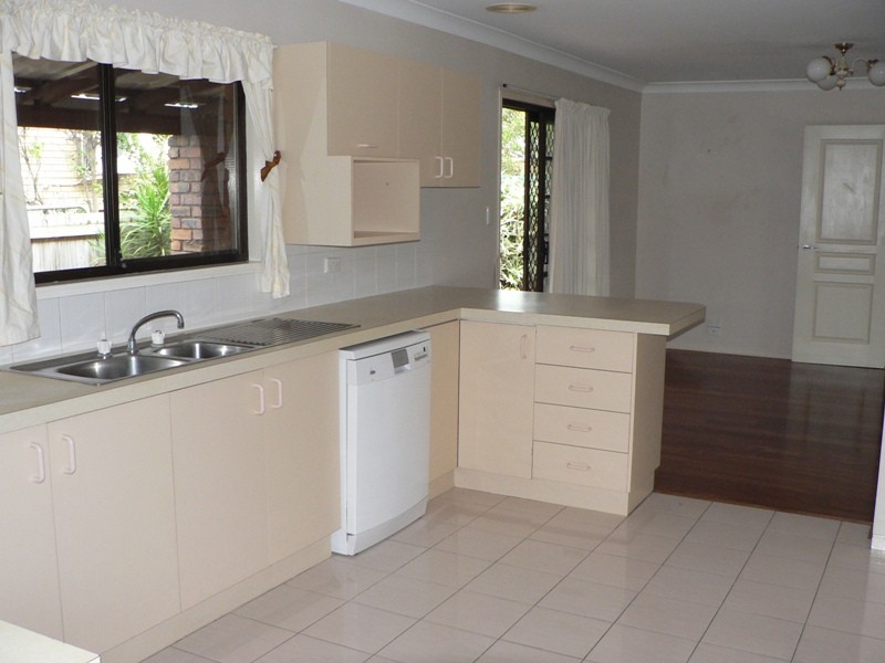 22 Amarna Street, Eight Mile Plains QLD 4113