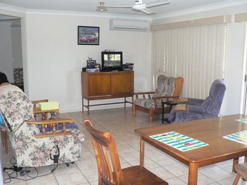 27 Dyson Avenue, Sunnybank QLD 4109