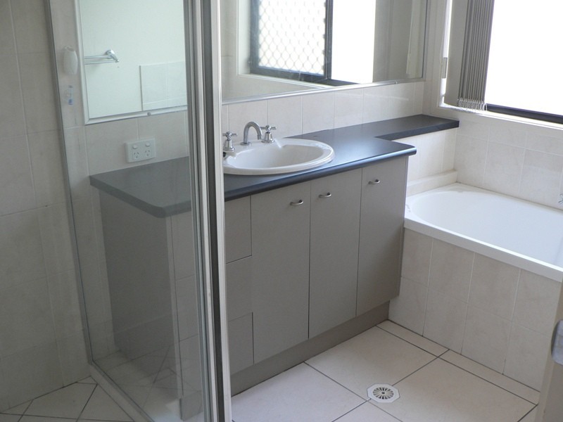 20 Murramarang Drive, Parkinson QLD 4115