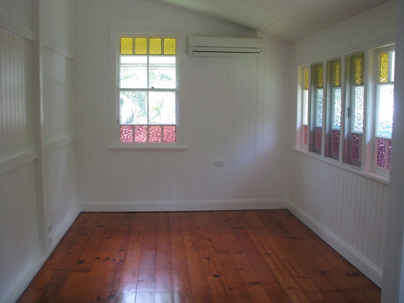 19 Evenwood Street, Coopers Plains QLD 4108