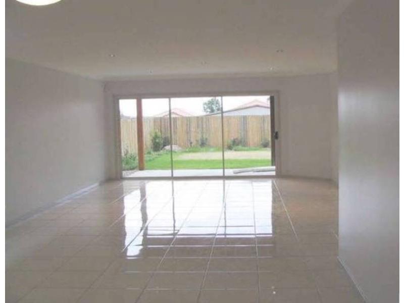 37 Chester Road, Eight Mile Plains QLD 4113