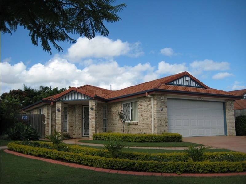 11 Carnegie Close, Parkinson QLD 4115