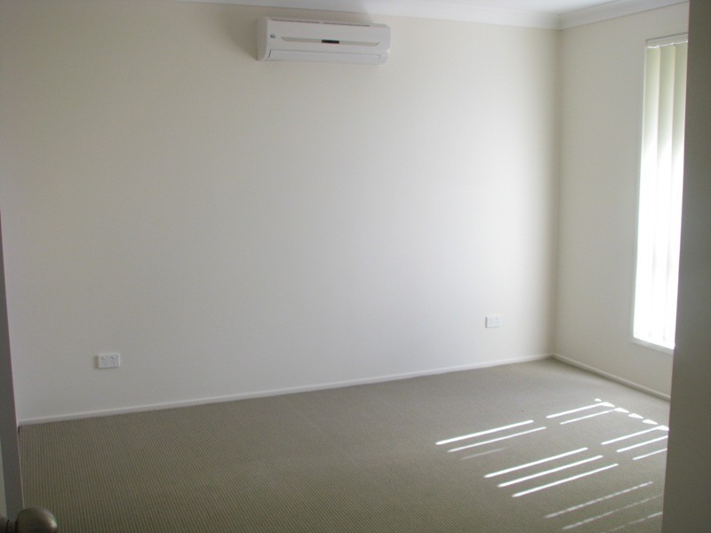 31 Fourth Avenue, Marsden QLD 4132