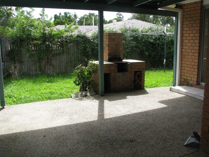 14 Moorgate Street, Macgregor QLD 4109
