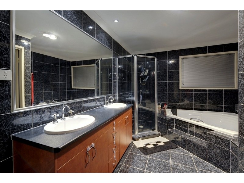 42 Leelaben Place, Eight Mile Plains QLD 4113