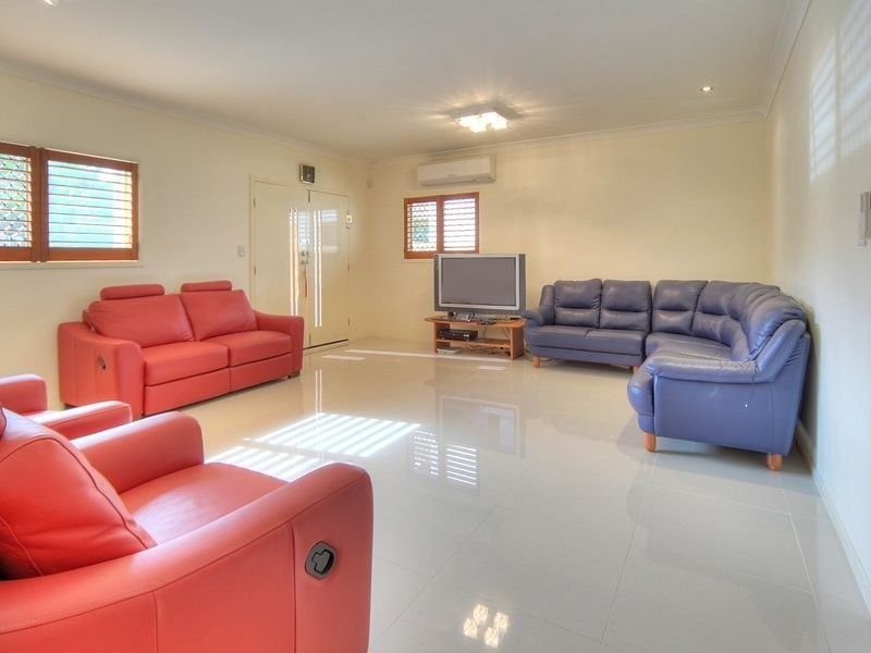 32A ALTANDI STREET, Sunnybank QLD 4109