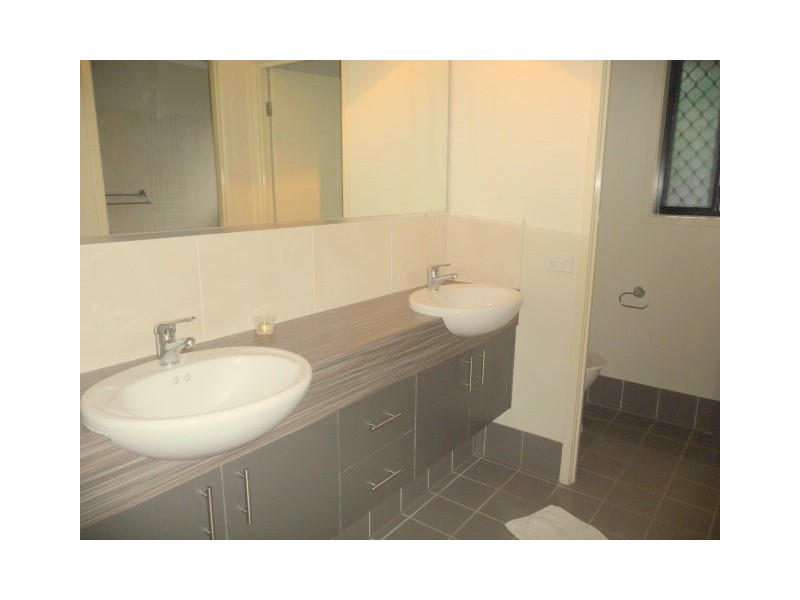 95  PINE STREET, Runcorn QLD 4113