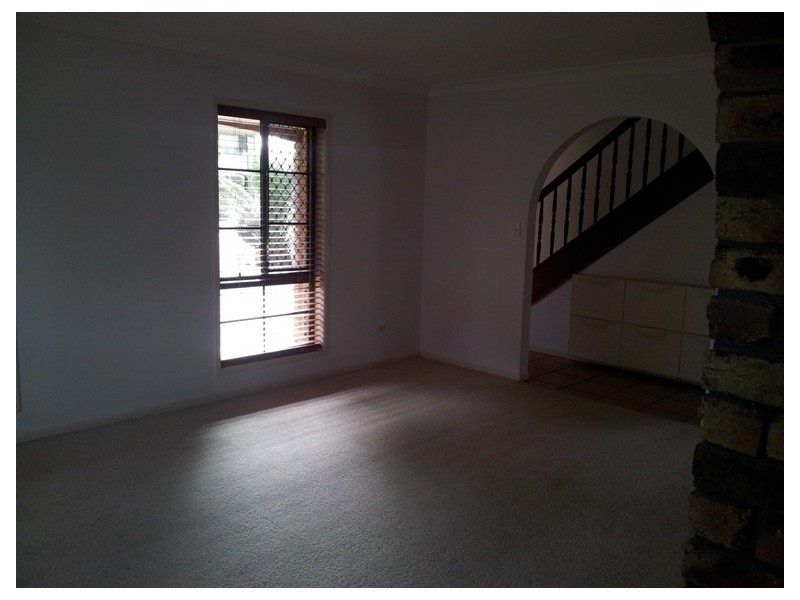 49 Oakleaf Street, Eight Mile Plains QLD 4113