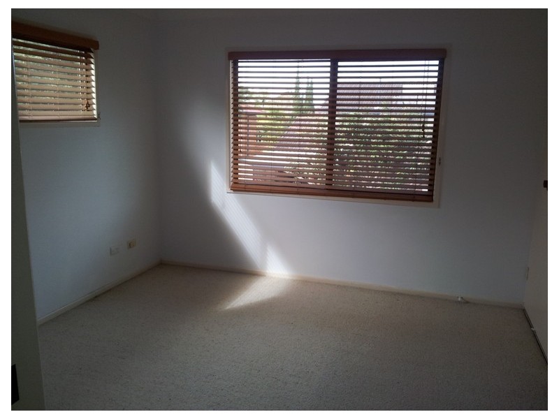 49 Oakleaf Street, Eight Mile Plains QLD 4113