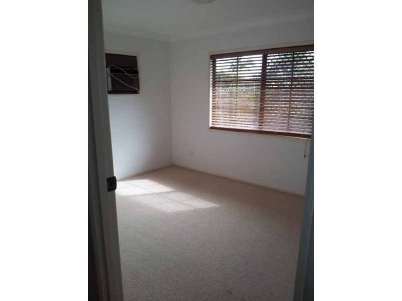 49 Oakleaf Street, Eight Mile Plains QLD 4113