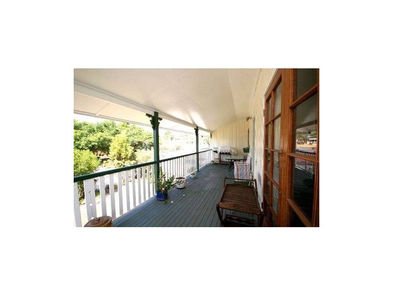 11 KYLIE ST, Sunnybank QLD 4109