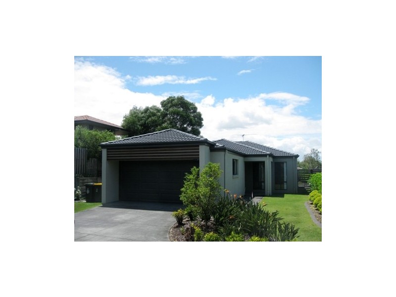15 WATHEROO PLACE, Parkinson QLD 4115