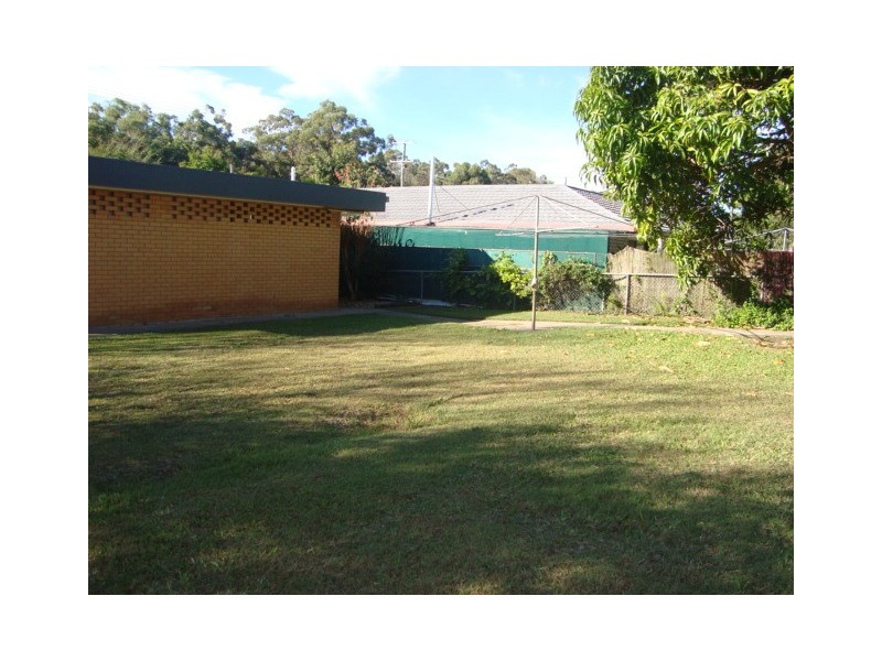 97 MIDDLE ST, Coopers Plains QLD 4108