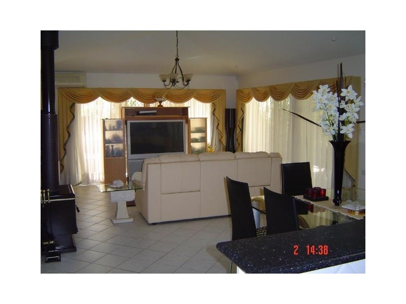 15 Hellawell Road, Sunnybank Hills QLD 4109