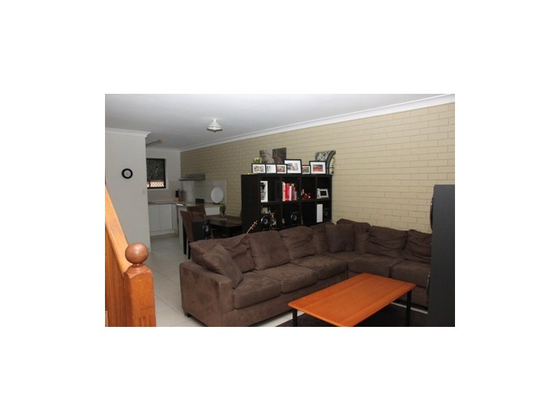 31/7 CHAMBERLAIN AVE, Rochedale South QLD 4123