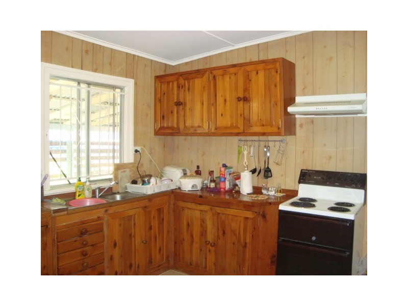 57 PINE ST, Runcorn QLD 4113