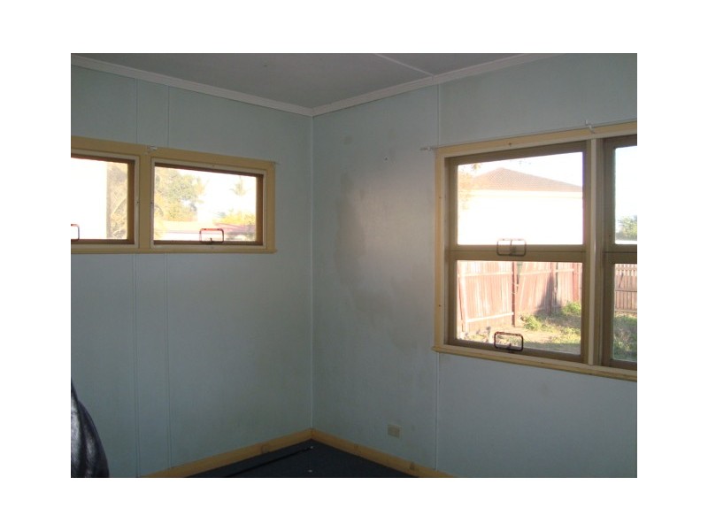 98 DARTMOUTH ST, Coopers Plains QLD 4108