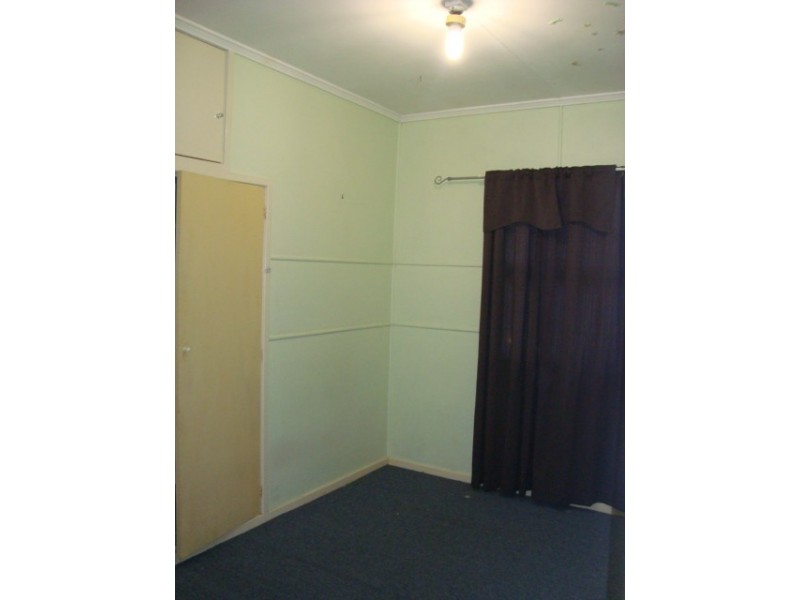 98 DARTMOUTH ST, Coopers Plains QLD 4108