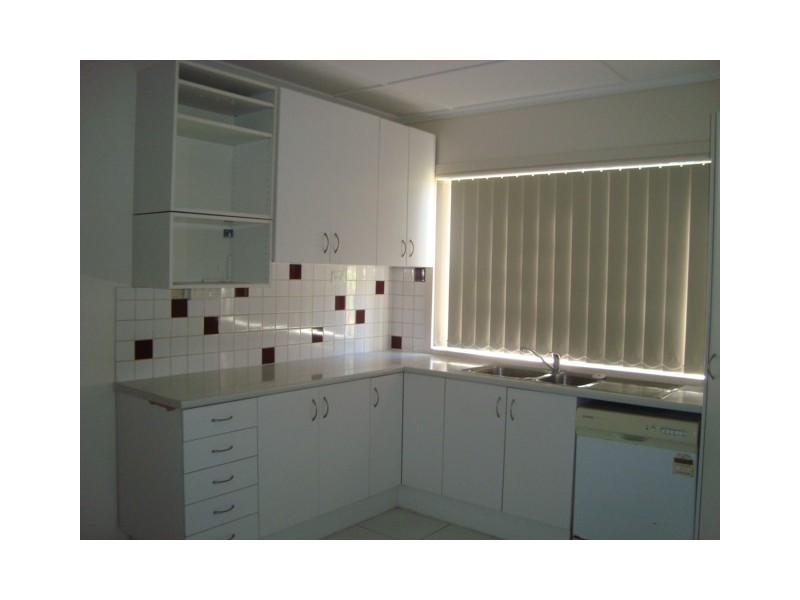 993 BOUNDARY ROAD, Coopers Plains QLD 4108