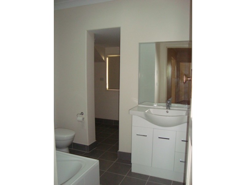 993 BOUNDARY ROAD, Coopers Plains QLD 4108