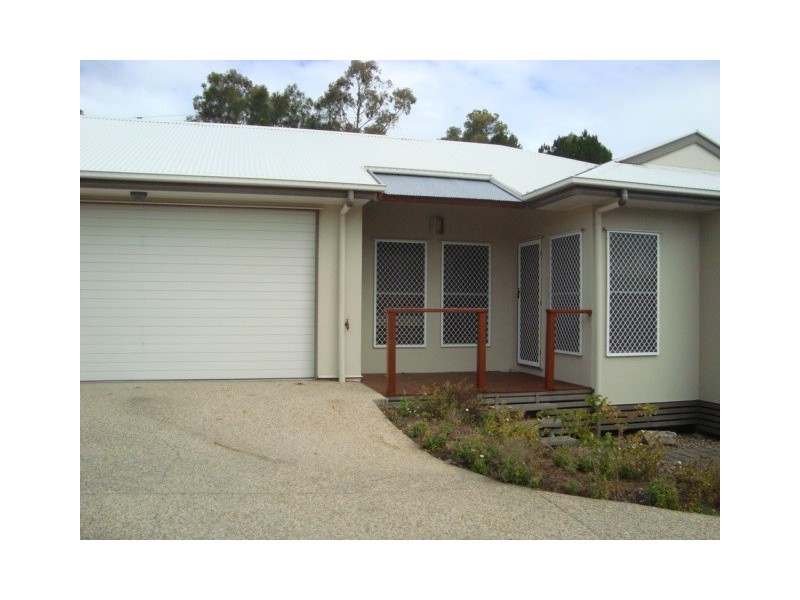1/12 College Street, Clontarf QLD 4019