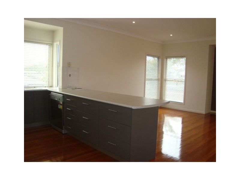 1/12 College Street, Clontarf QLD 4019