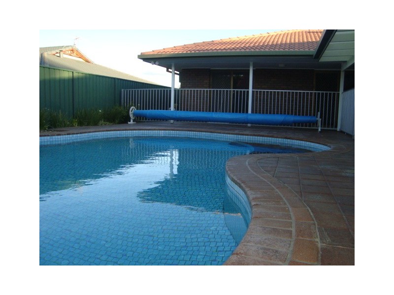 8 RADIATA STREET, Sunnybank Hills QLD 4109