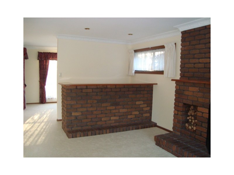 8 RADIATA STREET, Sunnybank Hills QLD 4109