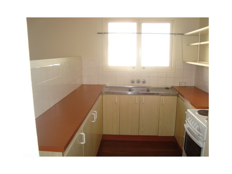 134 Mt Gravatt  Capalaba Road, Upper Mount Gravatt QLD 4122