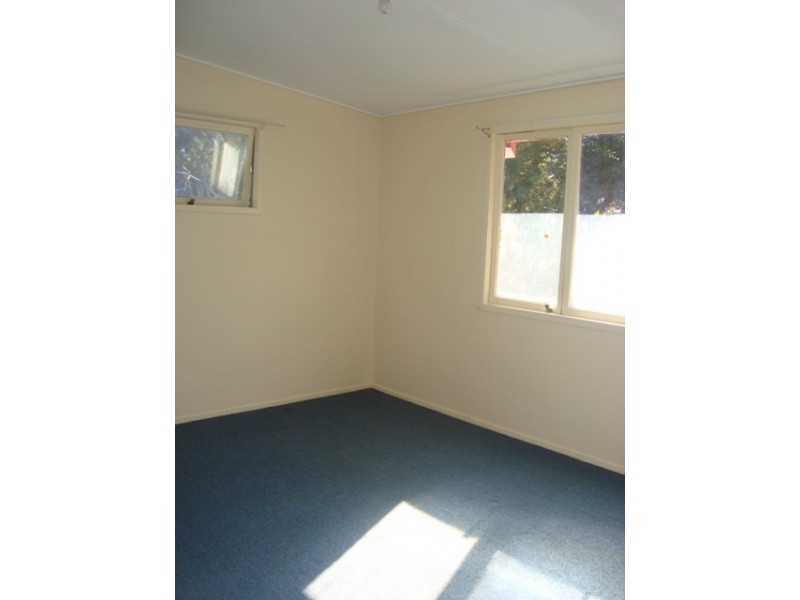 134 Mt Gravatt  Capalaba Road, Upper Mount Gravatt QLD 4122