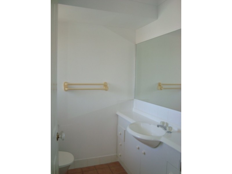 44 Sunflower Crescent, Calamvale QLD 4116