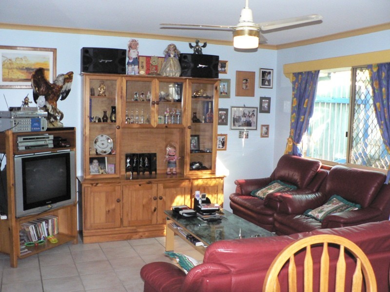 392 Warrigal Road, Eight Mile Plains QLD 4113