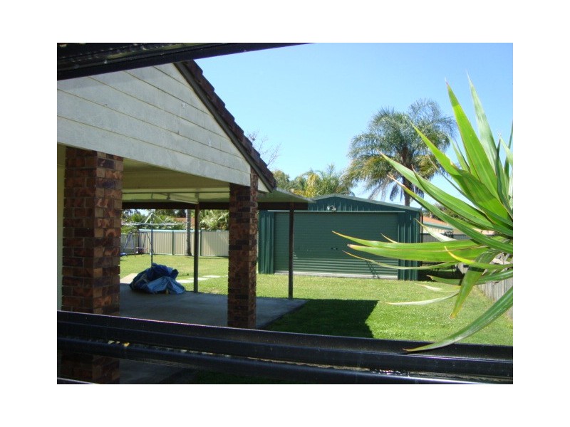 47 EMERALD DRIVE, Regents Park QLD 4118